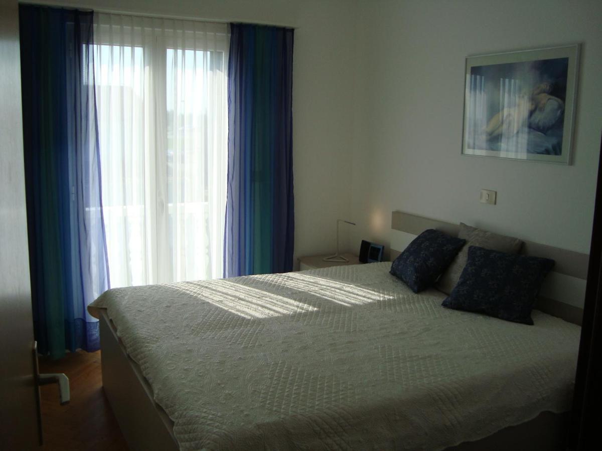 Apartman Carmen Crveni Vrh Exterior foto